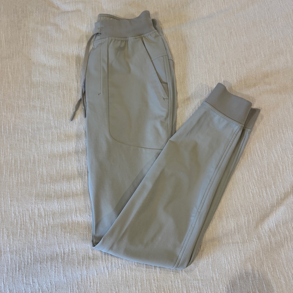 Lululemon Jogger Pants XS | Slim Fit | Stretchy | Fits Women’s XS/S - Picture 4 of 14